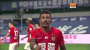 杨立瑜横传送助攻 保利尼奥抢点破门斩获赛季第7球