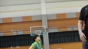 篮球-17年-姚明携邓亚萍出席残疾人健身推广 现场教学投篮又现经典表情包了! -专题