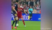 拜仁球迷想他们吗？13年欧冠罗贝里经典反击刺穿巴萨