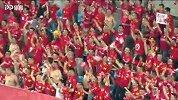 勇闯贵阳奥体中心！若纳森暴力头槌痛击领头羊