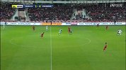 第70分钟斯特拉斯堡球员易卜拉希马·西索科射门 - 打偏