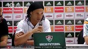 足球-15年-重回巴甲 小罗正式亮相弗鲁米嫩塞-新闻