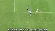 博主：毛伟杰自己失误却向队友摊手？态度没啥问题但意识不够