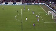 欧冠-1718赛季-小组赛-第5轮-射门67'兰格甩头攻门球击中横梁弹出-花絮