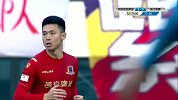 吕征半场奔袭射门偏出 他离进球只差一个运气