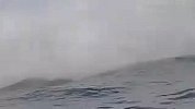 震撼！这才叫世界级的冲浪玩家