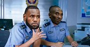 【恶搞】科比詹姆斯化身警察联合办案 库里说的嫌疑人到底是谁？