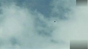 2012年3月12日美国纽约市民拍摄到碟形不明飞行物