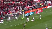 第23分钟勒沃库森球员阿拉里奥进球 勒沃库森3-1法兰克福