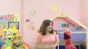 育儿宝典 芝麻街 05 随时随地做运动
