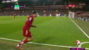 第63分钟利物浦球员菲尔米诺射门 - 打偏