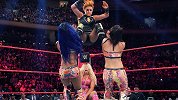 RAW第1372期：贝基&夏洛特VS莎夏&贝莉