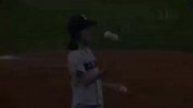 体育-13年-徐娇变身棒球少女韩职棒现场上演完美开球-花絮