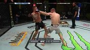 UFC2020年度最佳回合：钻石与丹-霍克拳拳到肉舍命对轰