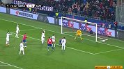 第79分钟莫斯科中央陆军球员费尔南德斯射门 - 打偏