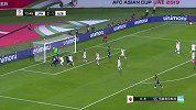 伊东纯也任意球旋向后点 日本队三点包抄错失良机