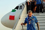意大利带着欧洲杯飞抵罗马 斯皮纳佐拉受到英雄般欢呼