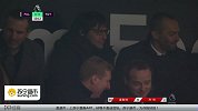 看看谁来了！前蓝军主帅孔蒂现身看台 观看富勒姆热刺大战