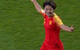 中国队三分钟进两球！王霜任意球直接破门梅开二度
