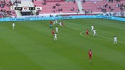 开场攻势不断！吉尔吉斯斯坦打出精妙配合 卢克斯远射擦门而出