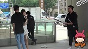 抠比男还泡妹子？于洋卖手机渣男抛弃安彤