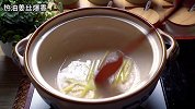 10秒学会的丝瓜花甲汤，汤鲜味美