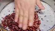 春天多吃这种豆子，教你养生吃法，不打豆浆不煮粥，营养健康