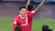 四川发起疯狂反击阿隆门前怒射 若纳森补射将比分扳平