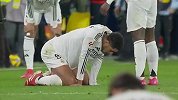 确实累啊！终场哨响后贝林趴跪在地 姆巴佩也扶膝休息