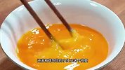 把豆腐和鸡蛋放锅里简单一炒，出锅瞬间变成一道美食，太下饭了