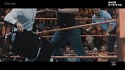 WWE-17年-慢镜头看比赛：米兹携小弟铁椅暴打罗林斯-专题
