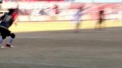 辽足领先！西村周作地位不保 新疆门将业余失误克甲妖锋笑纳大礼