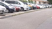 2岁女童被关车中7小时身亡 粗心父亲：忘了送她去幼儿园