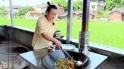 经典川菜盐煎肉，这种做法正宗地道，肉香而不腻，比回锅肉更巴适