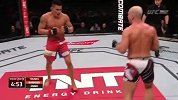 UFC-15年-UFC Fight Night 67：轻重量级巴罗索vs吉莫集锦-精华