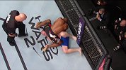 UFC-17年-年度十大降服-排名第10-鳄鱼索萨木村锁降服波特舍