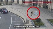 90岁老人10万元退休金藏洗衣机，被护工妻子偷走，警方提醒