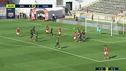 下半场补时第1分钟尼姆球员诺兰·鲁射门 - 打偏