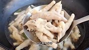 自从学会了这个柠檬鸡爪，家里就没买过别的零食，酸辣爽口真好吃