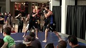 UFC-14年-UFC ON FOX13公开训练日集锦-精华