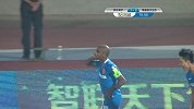 野牛传中卓尔防线解围失误 穆里奇后点包抄助梅县领先