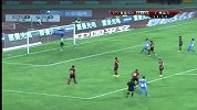 中超-14赛季-联赛-第17轮-富力哈默禁区外远射将球打高-花絮
