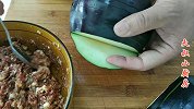 茄子怎么做好吃，教您特色做法，夹上肉馅上锅一蒸，出锅满屋飘香