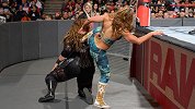 WWE-18年-RAW第1296期：女子单打赛 贾克斯VS米琪-单场
