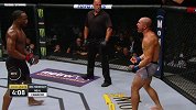 UFC-18年-这就是为何我们如此热爱UFC 尼尔和卡马乔火爆对攻震撼全场-精华