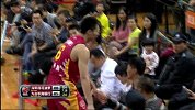 CBA-1516赛季-常规赛-第5轮-吉林突破抛射试投 惨遭李慕豪单手血冒-花絮