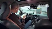 边开车边看书！沃尔沃展示最新道路安全系统