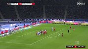 第72分钟杜塞尔多夫球员杰贝尔曼射门 - 打偏