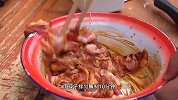 辣检炒肉，你是先炒辣椒还是先炒肉呢