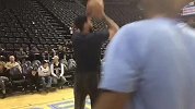 底角三分大战！坦普尔赛前热身PK前NBA球员现灰熊助教